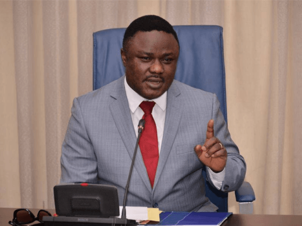 Governor Ayade Signs MoU With Dubai Firm For 24 Hour Power Supply