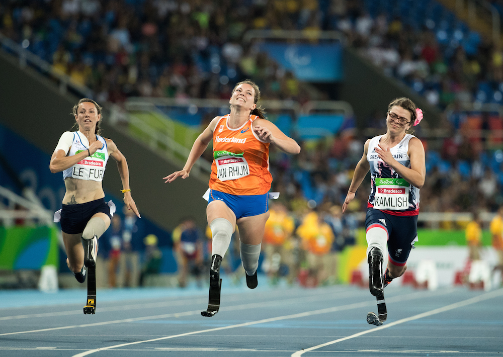 Dutch Paralympic team win 62 medals, Marlou van Rhijn takes sprint double