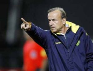 Battle of Uyo: Come late, forget Algeria match – Rohr warns players