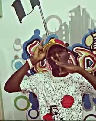 Olamide Signs Rapper ” Davolee” To YBNL. Watch Him Rap