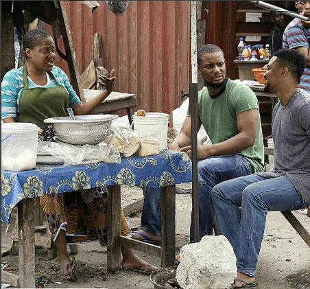Alex Ekubo Spotted Buying Bread And Akara From Toyin Aimakhu