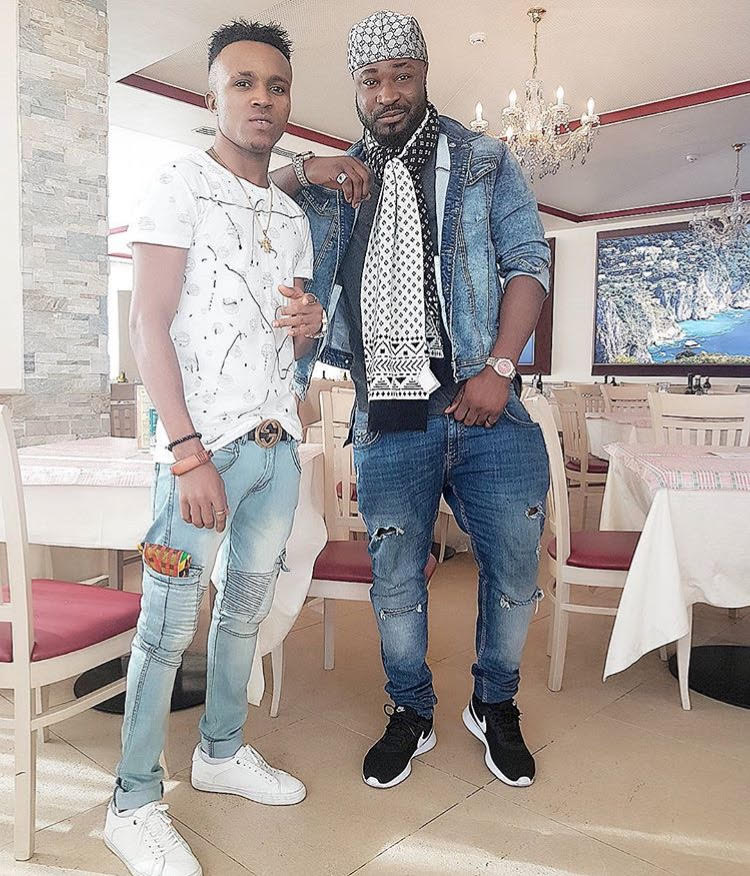 Harrysong links up with Humblesmith in Europe Dancing to his New Song “ATTRACTA”