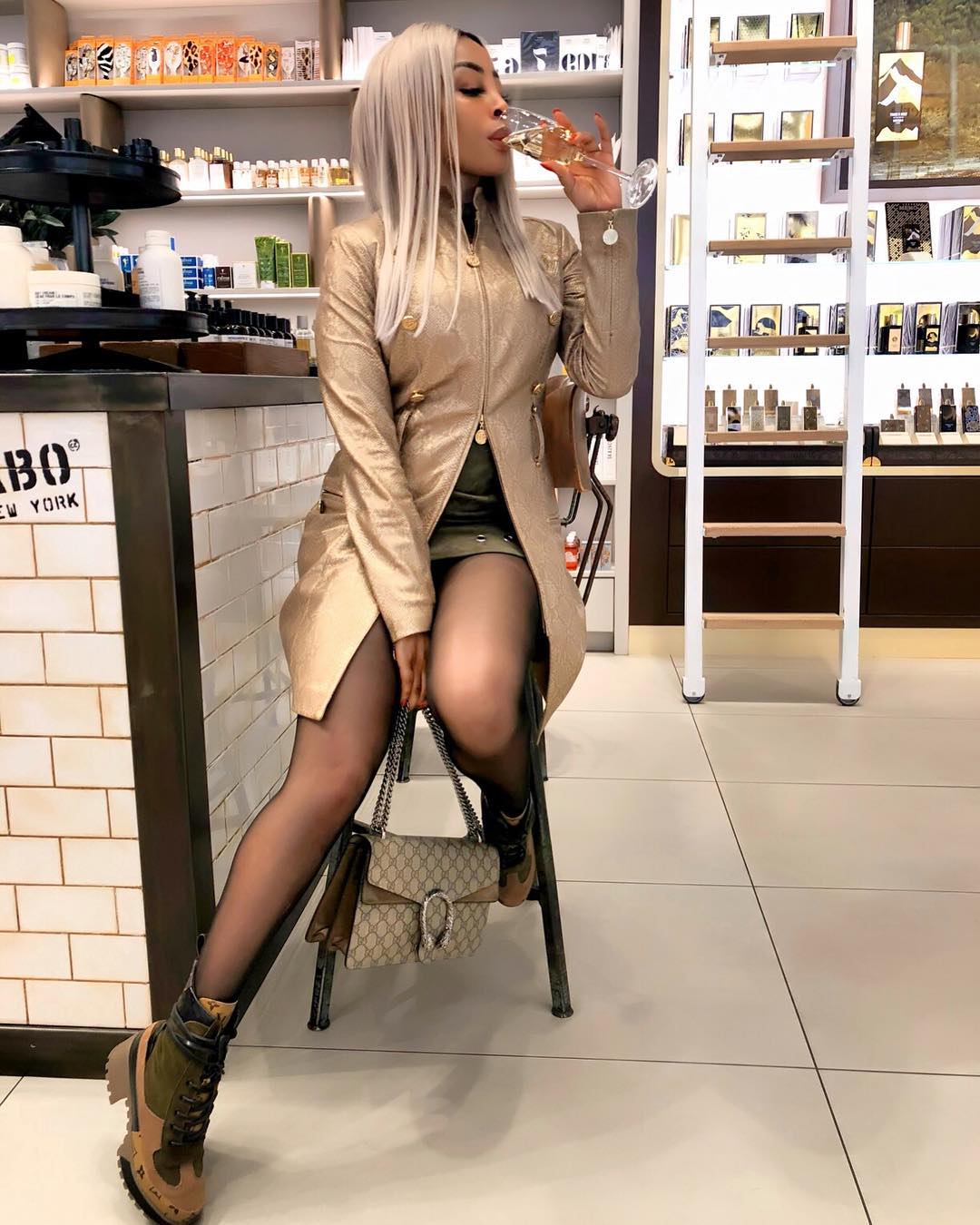 Who rocks colourful hair the most? – Nadia Nakai or Khanyi Mbau
