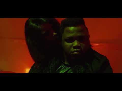 Dladla Mshunqisi ft. Professor – Amalukuluku (Video)