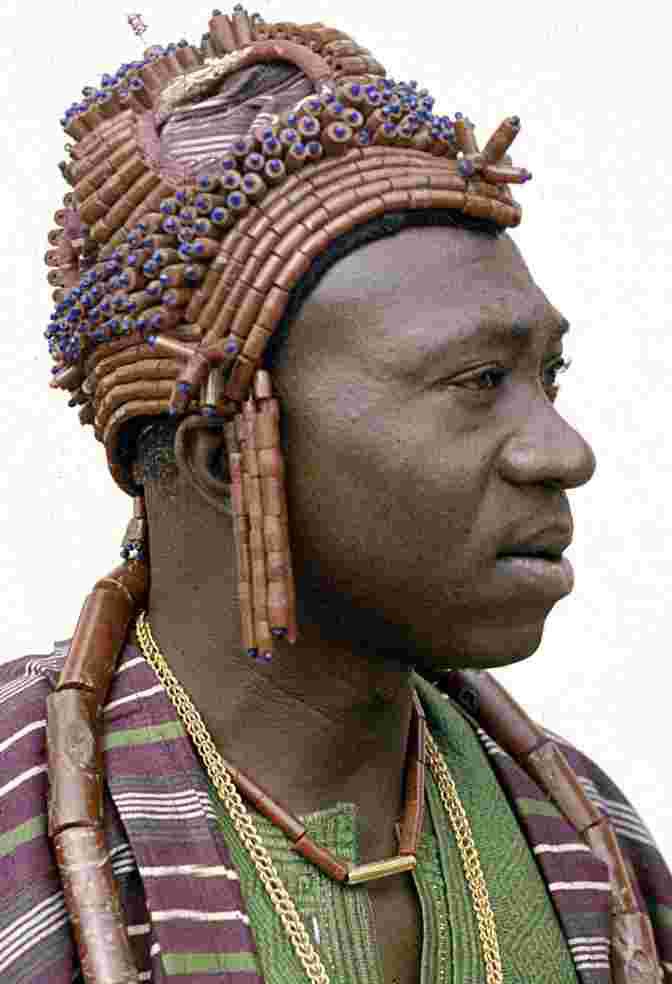 Lost Crown Here Are The Top Traditional Rulers Dethroned In Nigerian History • Illuminaija