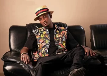 DOWNLOAD Hamisu Breaker – Mafarkina mp3