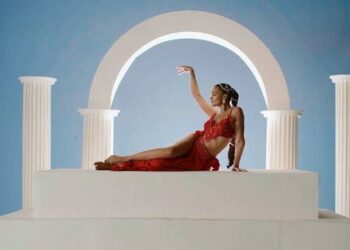 VIDEO: Chike – Spell (Remix) ft. Oxlade | mp4 Download