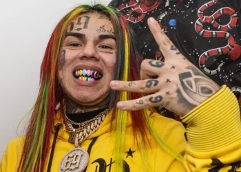 6ix9ine Net Worth, Earnings & Properties (Houses and Cars)