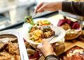 4 tips to avoid overeating at a buffet
