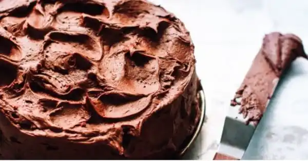 Baking hacks: 6 tips to avoid a dry, crumbly cake