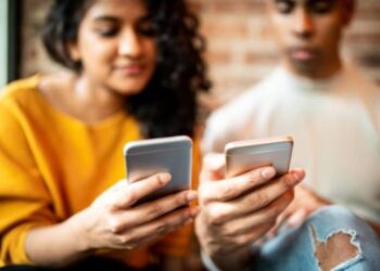 4 reasons why all wives should have a secret bank account