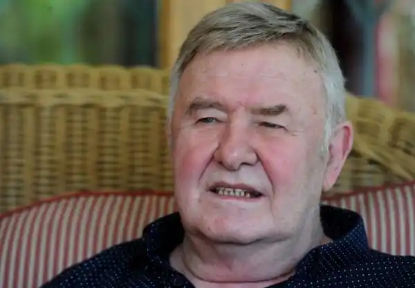 Comedian Leon Schuster cheers Springboks’ fans as he recovers in the hospital