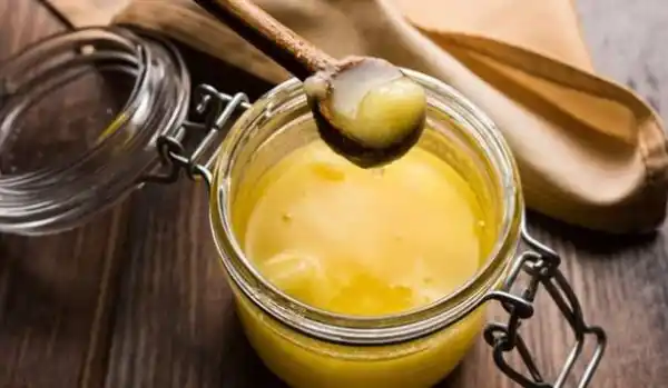 Here’s what happens when you apply ghee on your face