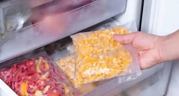 6 ways you can use a zipper bag to save time in kitchen