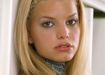 Jessica Simpson Net Worth; How Rich is Jessica Simpson?