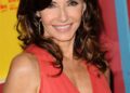 Mary Steenburgen Net Worth ; How Rich is