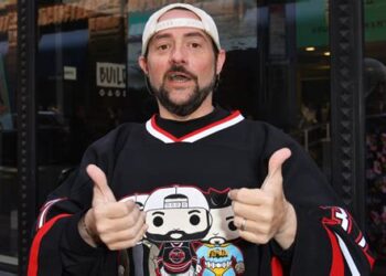 Kevin Smith Net Worth; How Rich is Kevin Smith?
