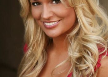 Emily Maynard Net Worth; How Rich is Emily Maynard?