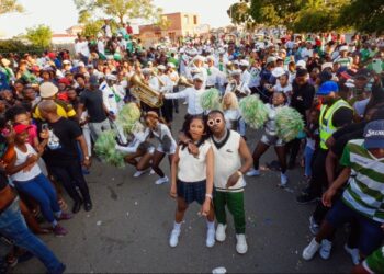 DOWNLOAD Debra Can – Oga Adviser mp3