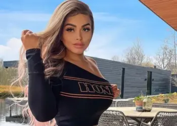 Emily Kaufmann Biography, Wiki, Age, Height, Weight, Twitter, The Travel Mom