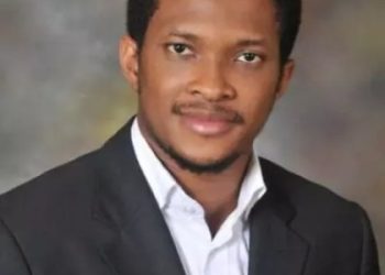 DOWNLOAD Lawrence Oyor – I’m In Love (I’m Dead) mp3