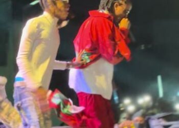 DOWNLOAD Tee Dollar – Si Be Si Be mp3