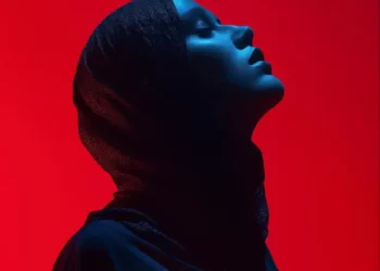 DOWNLOAD Amanati – Aura mp3