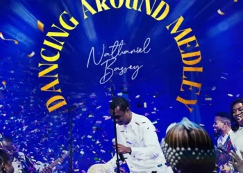 DOWNLOAD Nathaniel Bassey – Dancing Around Medley mp3 | Lyrics