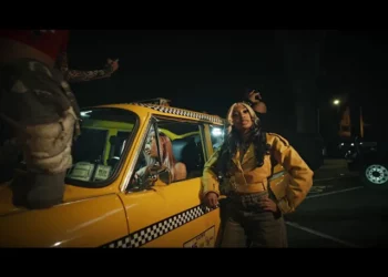 DOWNLOAD Trim - Taxi mp3